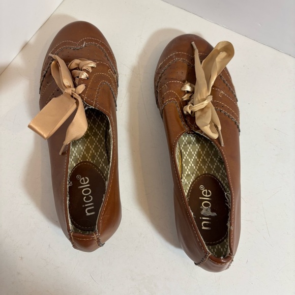 🛍️3/$30 Nicole women’s brown lace up oxfords in size 6.5 - Picture 3 of 10